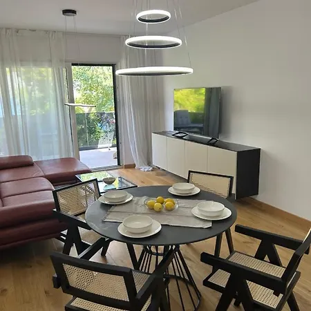 Apartment Marta Orebic