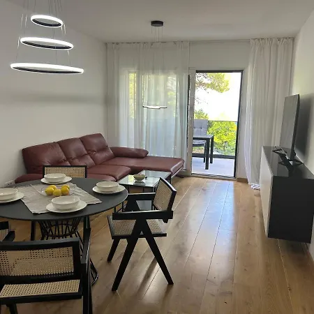 Apartment Marta *